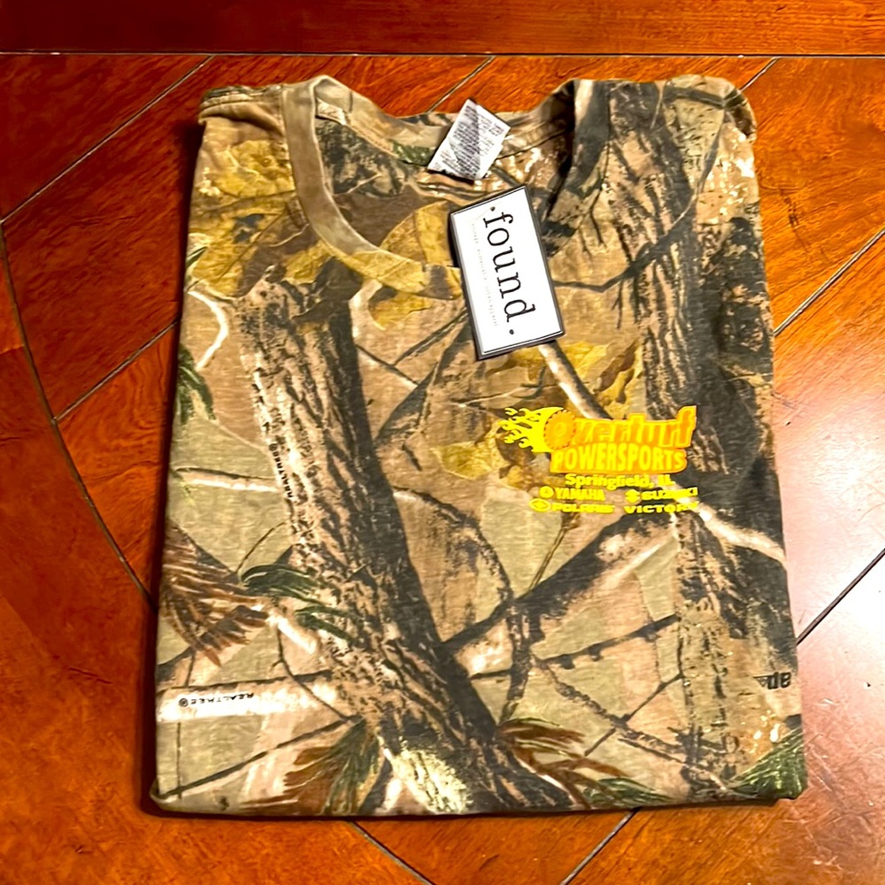 Mens tee